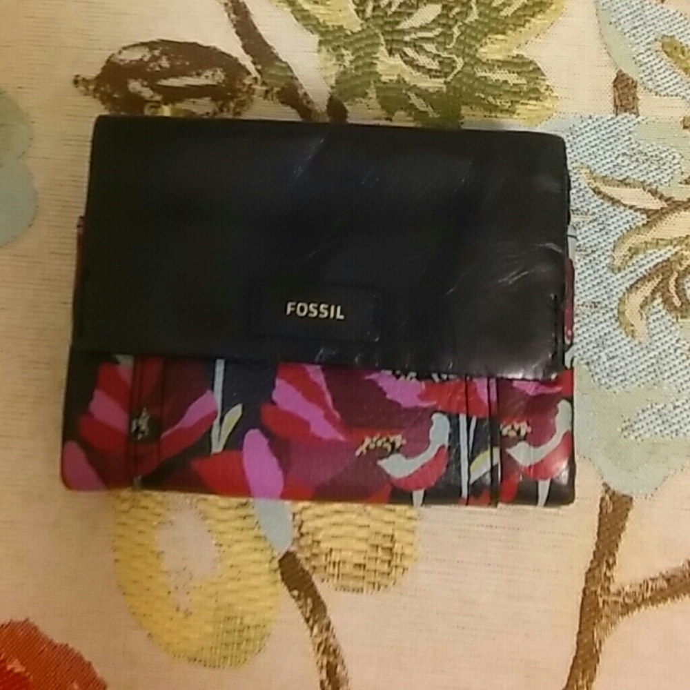 Fossil leather wallet